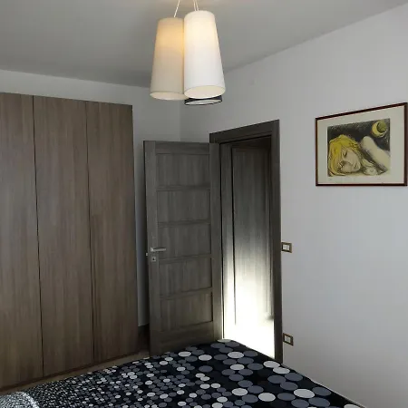 דירה Due Agosto בולוניה